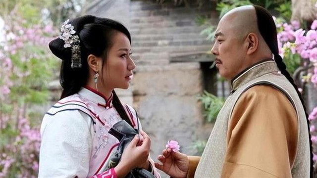 Càn Long ra câu đối, Kỷ Hiểu Lam và các quan đại thần bó tay: Duy nhất 1 người phụ nữ đáp được - Ảnh 4.