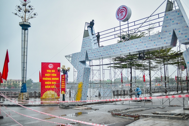 Huyện là điểm dừng chân của Foxconn, Luxshare, JA Solar... sẽ lên thị xã vào tháng tới - Ảnh 3. Huyện là điểm dừng chân của Foxconn, Luxshare, JA Solar... sẽ lên thị xã vào tháng tới - Ảnh 3.