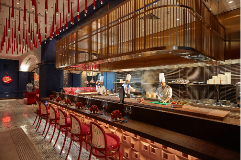 Hé lộ diện mạo mới của Khách sạn Mövenpick Hà Nội Centre - Ảnh 4.