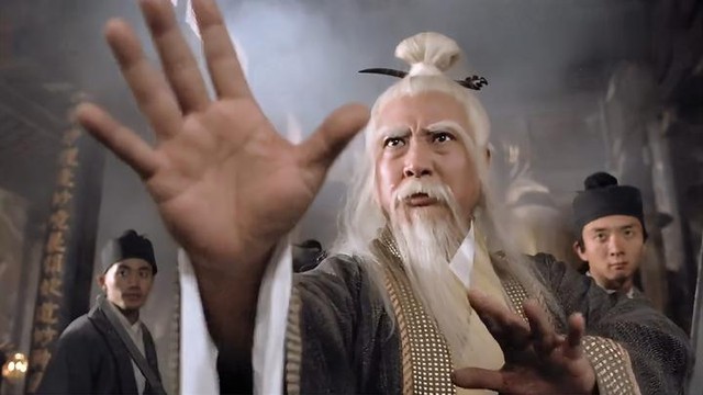 Top 6 lão cao thủ võ công mạnh nhất của Kim Dung: Chu Bá Thông thứ 5, Vô Danh Thần Tăng thua một người - Ảnh 6. Top 6 lão cao thủ võ công mạnh nhất của Kim Dung: Chu Bá Thông thứ 5, Vô Danh Thần Tăng thua một người - Ảnh 6.