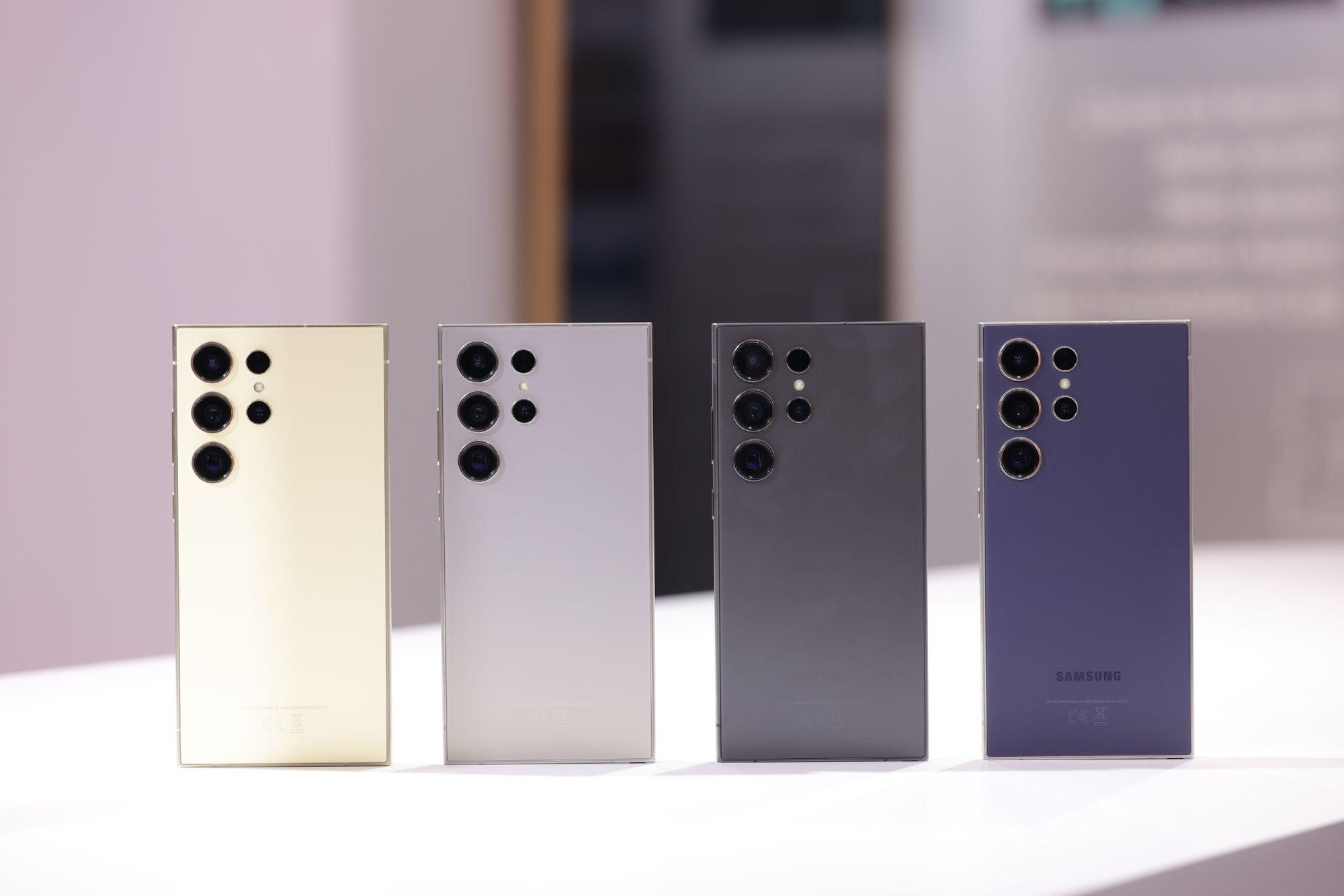 Lộ diện Galaxy AI: Kỉ nguyên mới của ngành công nghiệp điện thoại đã đến - Ảnh 4. Lộ diện Galaxy AI: Kỉ nguyên mới của ngành công nghiệp điện thoại đã đến - Ảnh 4.