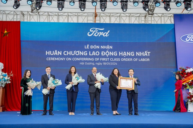 Hơn 38.000 xe Ford bán ở Việt Nam trong năm 2023 - Ảnh 2.