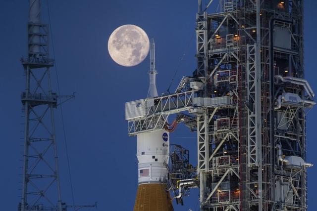 Quyết thắng trong cuộc đua không gian thế kỷ 21, Mỹ nỗ lực đổ bộ Mặt trăng trước Trung Quốc 1 năm - Ảnh 1.