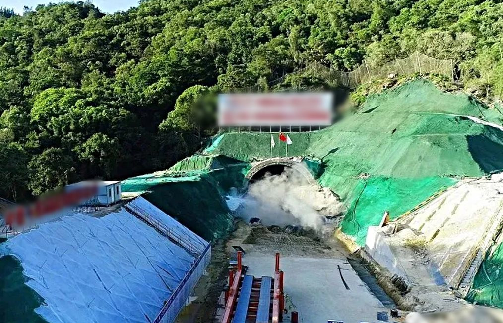 Trung Quốc xây đường sắt cao tốc 350 km/h dưới biển độc nhất vô nhị trên vùng có cường độ động đất tới 8 độ richter - Ảnh 2. Trung Quốc xây đường sắt cao tốc 350 km/h dưới biển độc nhất vô nhị trên vùng có cường độ động đất tới 8 độ richter - Ảnh 2.