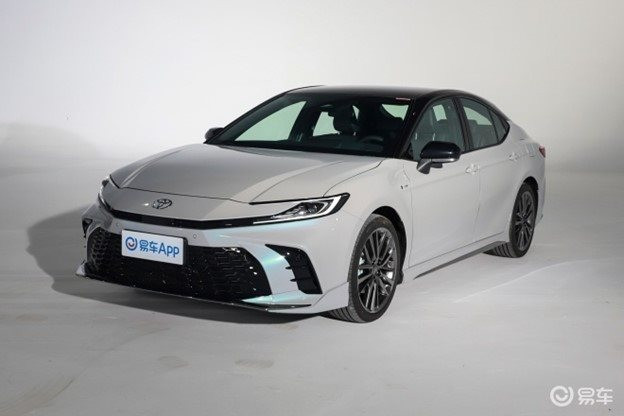 'Vua các dòng sedan' Toyota Camry thế hệ mới chào sân thị trường sát vách Việt Nam: tiêu thụ 4,2 lít/100 km, giá từ dưới 600 triệu đồng - Ảnh 2. 'Vua các dòng sedan' Toyota Camry thế hệ mới chào sân thị trường sát vách Việt Nam: tiêu thụ 4,2 lít/100 km, giá từ dưới 600 triệu đồng - Ảnh 2.
