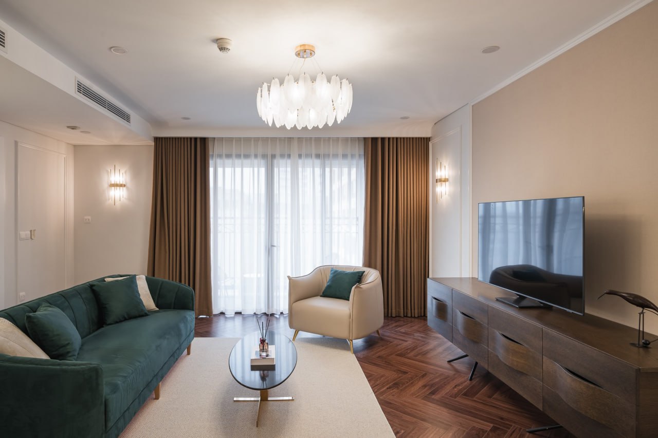 Ngắm căn hộ theo phong cách Tân cổ điển ở Hà Nội được trau chuốt tỉ mỉ, dùng toàn đồ nội thất tinh xảo- Ảnh 3.