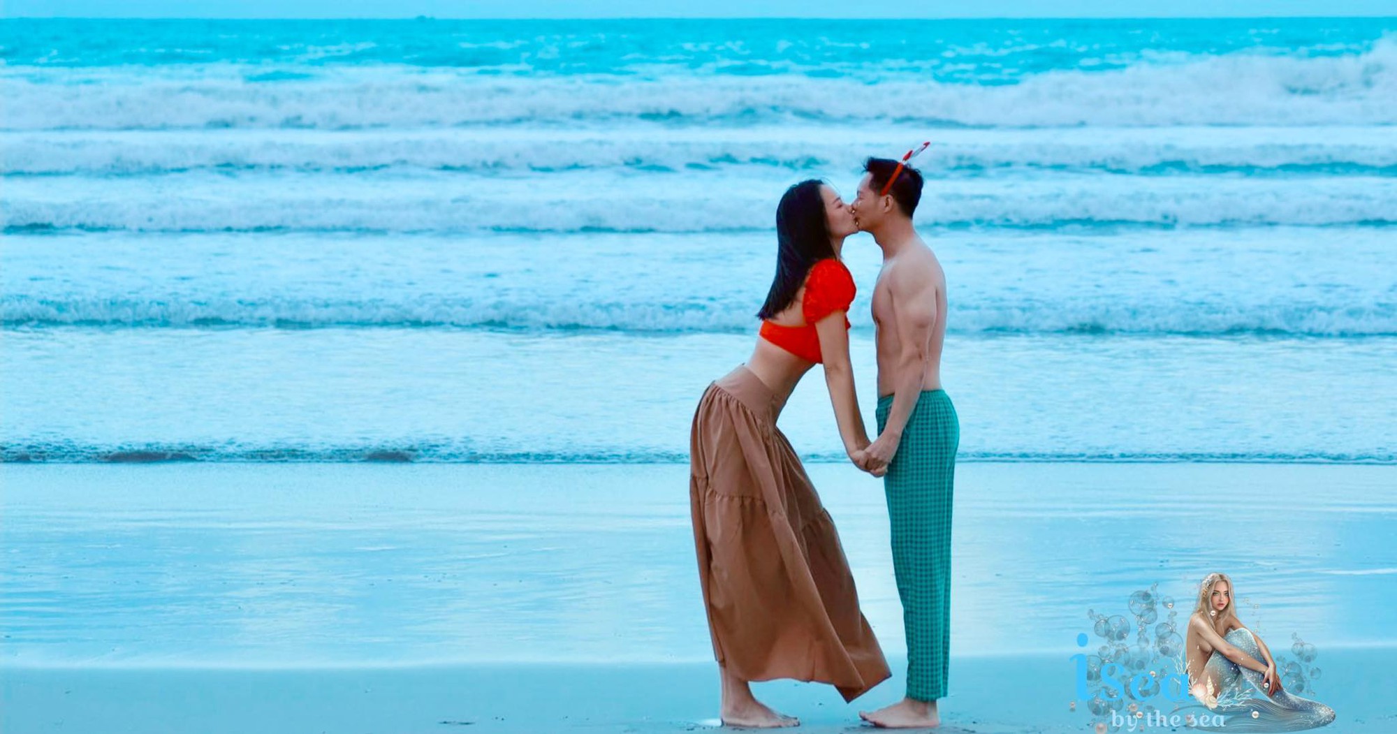 Á hậu Việt lấy chồng hơn 26 tuổi, là đại gia giàu có nhưng vẫn phải làm mọi nghề kiếm sống - Ảnh 2.