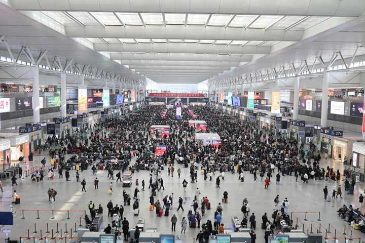 Xuân Vận 2024 ở Trung Quốc khởi động, 9 tỷ lượt người đi lại trong 40 ngày - Ảnh 6.