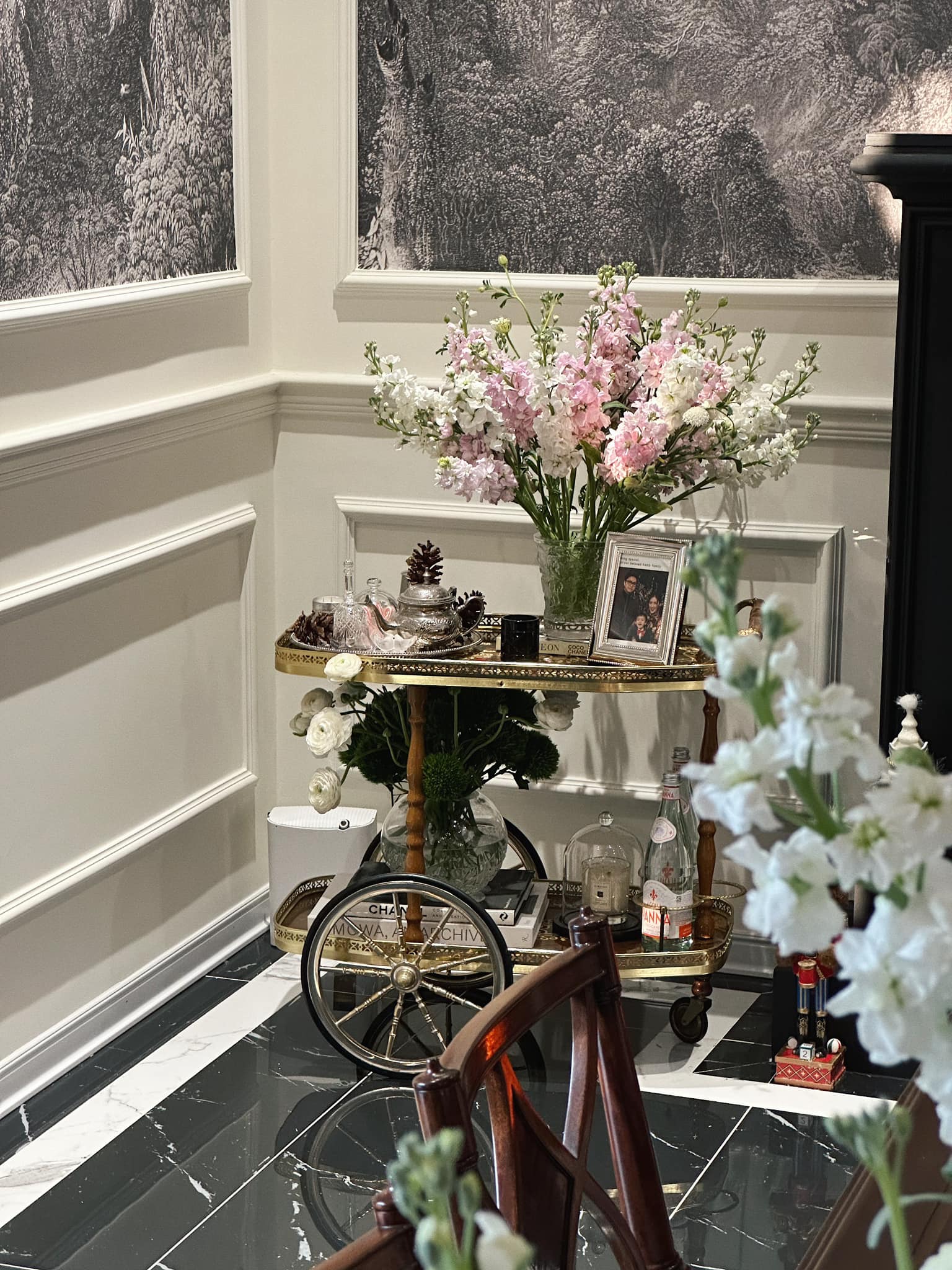 Mở màn năm 2024, Á hậu Tú Anh ''flex'' không gian sống sang chảnh: Thiết kế Indochine đẹp mắt, nhìn thôi đã thấy mê mẩn- Ảnh 4. Mở màn năm 2024, Á hậu Tú Anh ''flex'' không gian sống sang chảnh: Thiết kế Indochine đẹp mắt, nhìn thôi đã thấy mê mẩn- Ảnh 4.