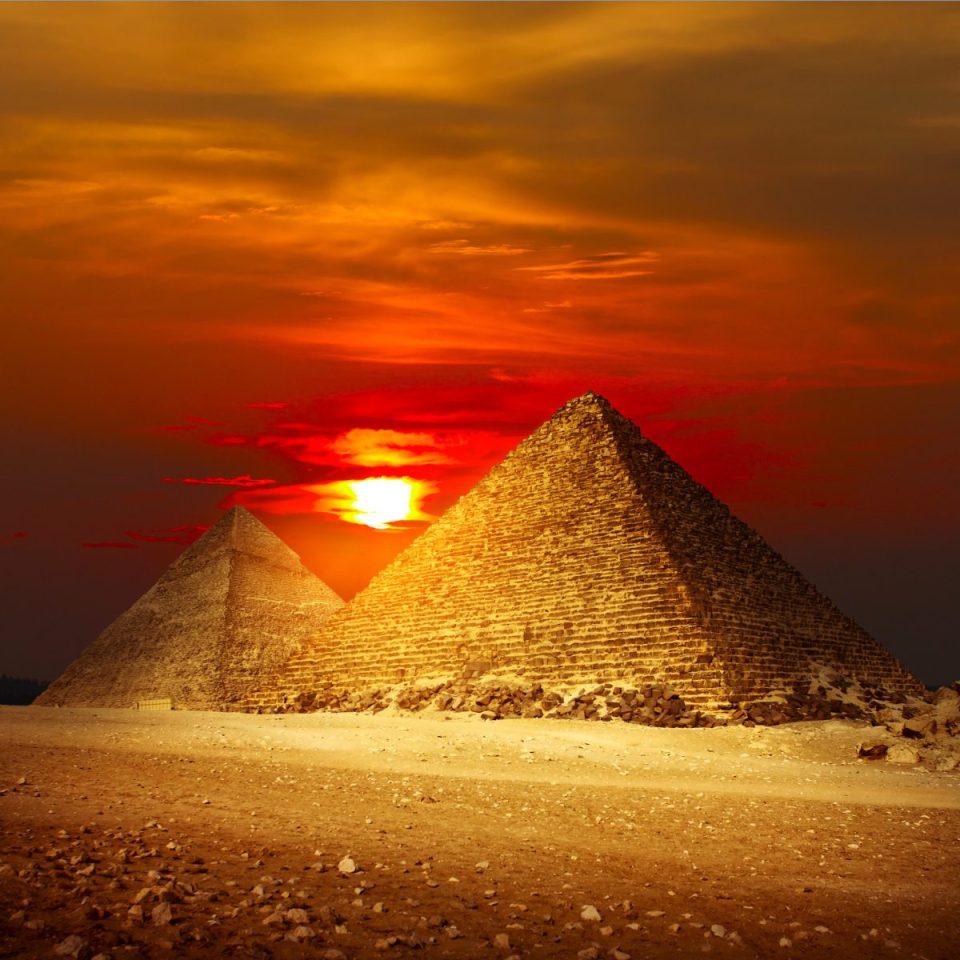 Manh mối từ không gian giúp các nhà khoa học giải đáp bí ẩn về kim tự tháp Ai Cập - Ảnh 3.