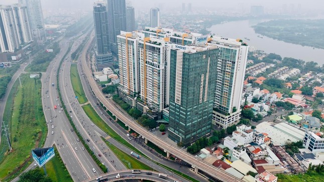 Thị trường BĐS TP HCM 'chào đón' hàng nghìn căn hộ mới trong 2024 - Ảnh 1.