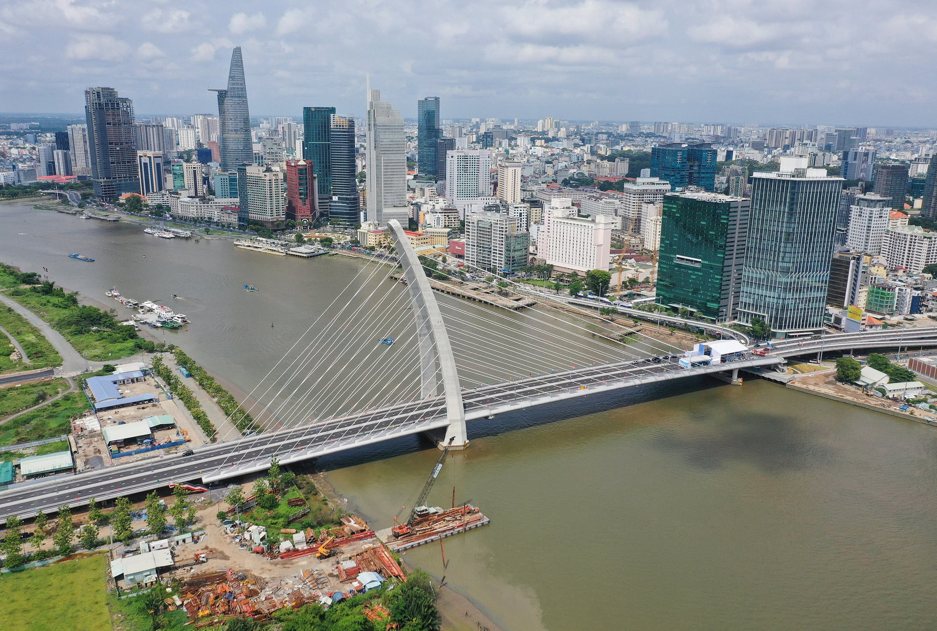 Tp.HCM sắp làm đường ven sông đi qua loạt khu “đất vàng” - Ảnh 1.