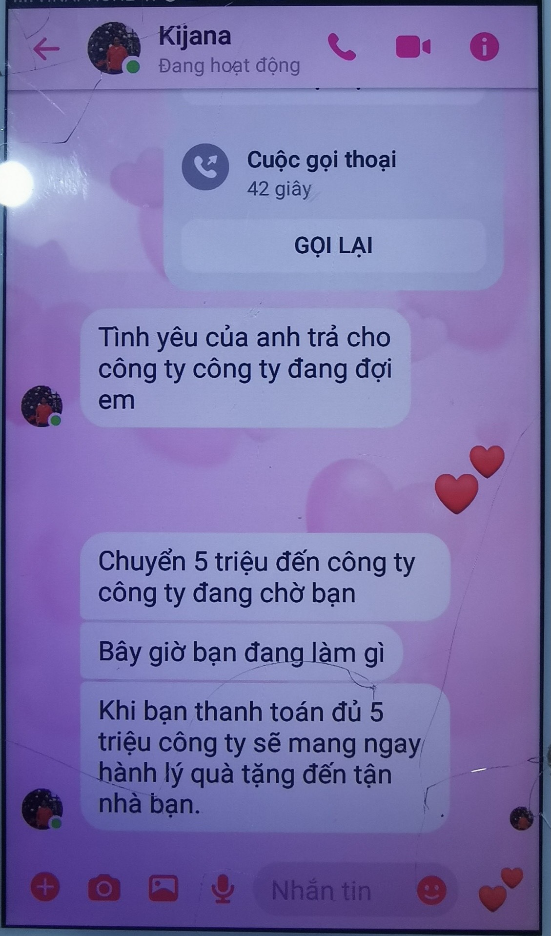 Cán bộ ngân hàng phát giác lừa đảo từ dấu hiệu này của khách hàng- Ảnh 3.