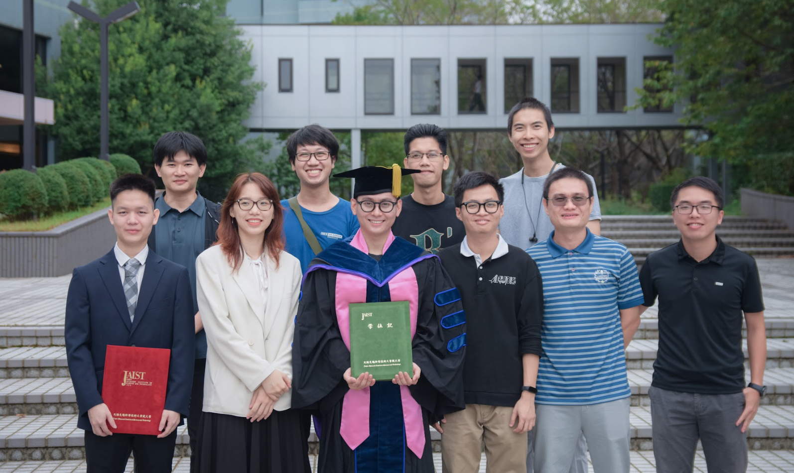 Du học sinh Nhật chinh phục ngôi vị cao nhất Zalo AI Challenge 2023 - Ảnh 2. Du học sinh Nhật chinh phục ngôi vị cao nhất Zalo AI Challenge 2023 - Ảnh 2.