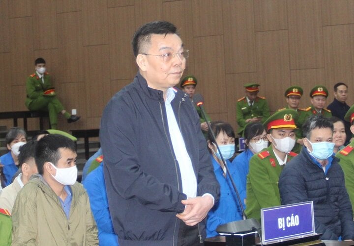 Cựu Bộ trưởng Nguyễn Thanh Long: 'Bị cáo rất ân hận, xót xa, đau khổ' - Ảnh 2.