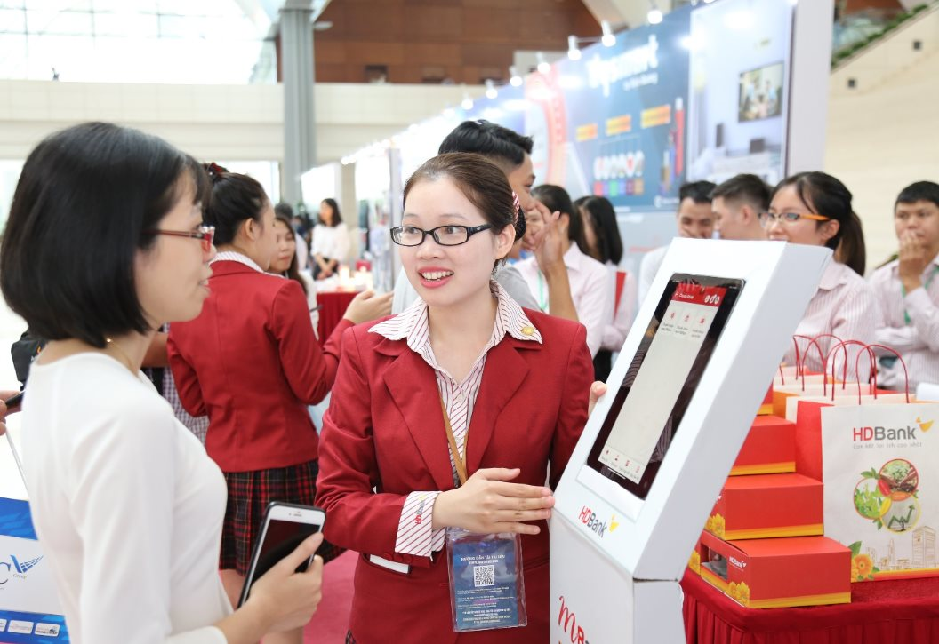 Ngân hàng số - "Chiến binh AI" của giới nhà băng Việt trên đường đua chuyển đổi số ngành tài chính- Ảnh 1.