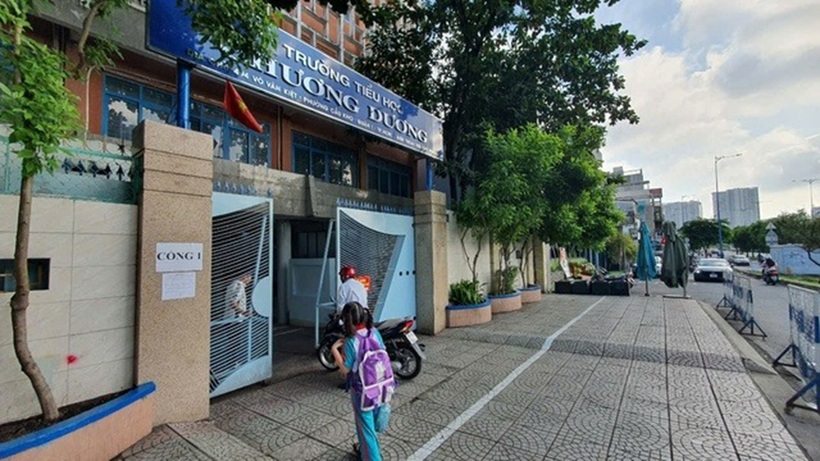 Vụ cô giáo "xin hỗ trợ mua laptop": Học sinh đi học trở lại, ai phụ trách lớp 4/3?- Ảnh 1.