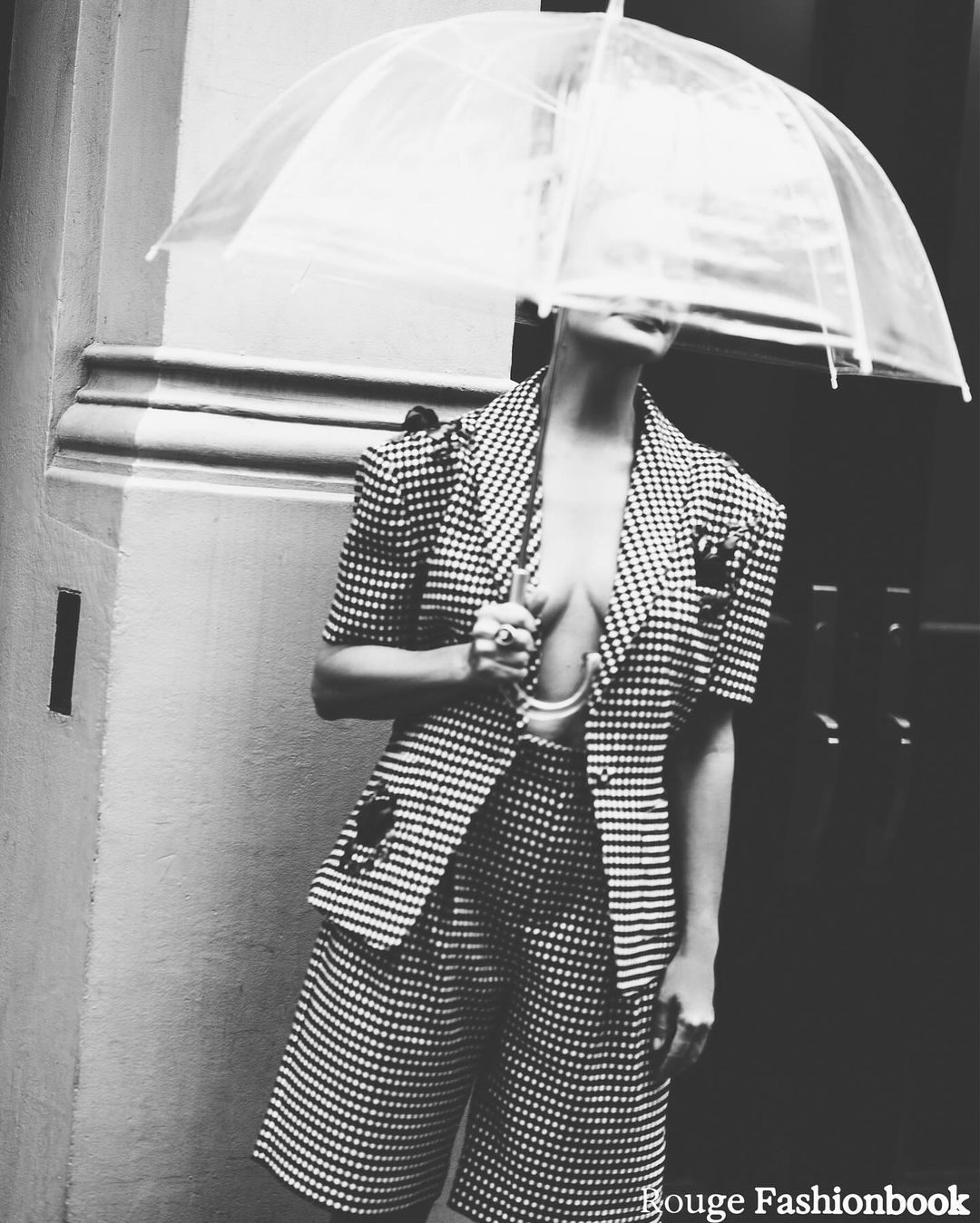 Bất ngờ với bộ ảnh "siêu nóng" ở tuổi 60 của mỹ nhân ngây thơ nhất "Sex and the City"- Ảnh 2. Bất ngờ với bộ ảnh "siêu nóng" ở tuổi 60 của mỹ nhân ngây thơ nhất "Sex and the City"- Ảnh 2.