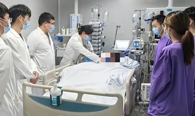 Tim người phụ nữ ngừng đập hơn 20 lần trong nửa ngày, suýt mất mạng vì tưởng bệnh nguy hiểm này là cảm lạnh- Ảnh 1. Tim người phụ nữ ngừng đập hơn 20 lần trong nửa ngày, suýt mất mạng vì tưởng bệnh nguy hiểm này là cảm lạnh- Ảnh 1.