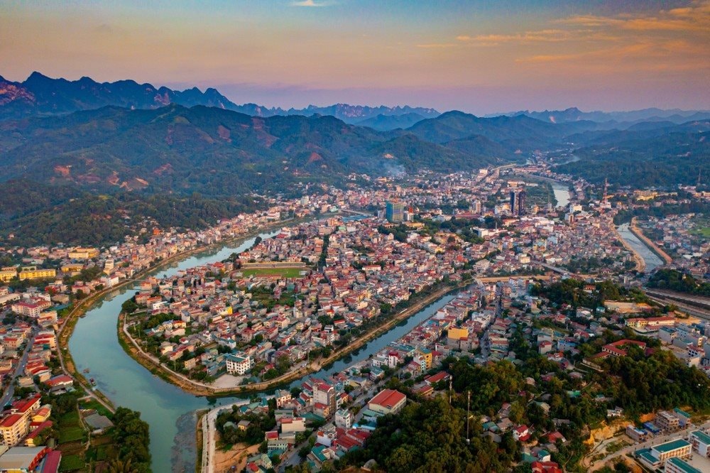 “Thành phố bên sông” 12 tuổi muốn nâng hạng đô thị- Ảnh 2. “Thành phố bên sông” 12 tuổi muốn nâng hạng đô thị- Ảnh 2.
