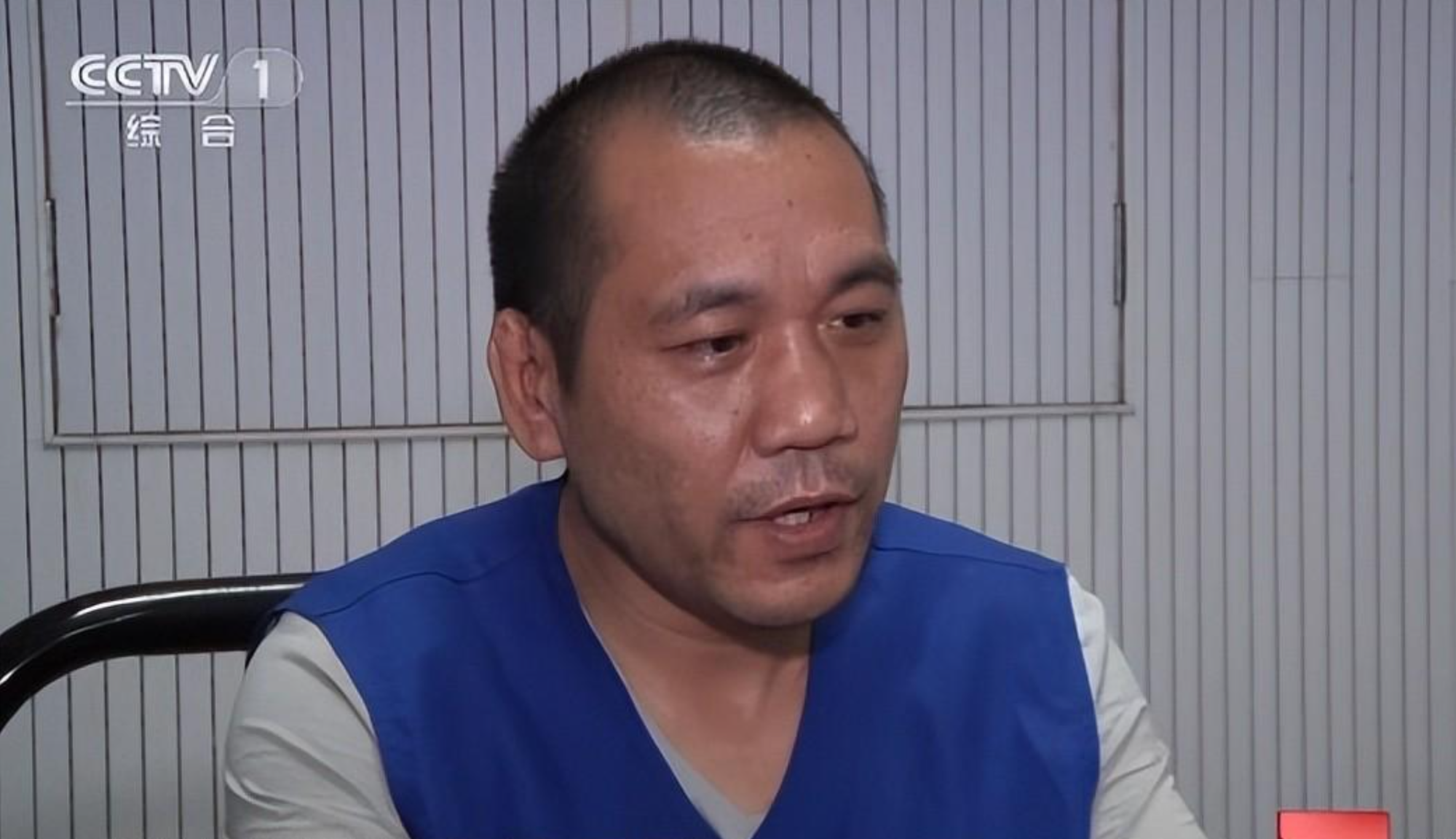 Người đàn ông mỗi ngày mua hơn 10 triệu đồng vé số, trúng thưởng cũng không bao giờ đến nhận: Cảnh sát điều tra phát hiện vụ lừa đảo lớn phía sau- Ảnh 3. Người đàn ông mỗi ngày mua hơn 10 triệu đồng vé số, trúng thưởng cũng không bao giờ đến nhận: Cảnh sát điều tra phát hiện vụ lừa đảo lớn phía sau- Ảnh 3.