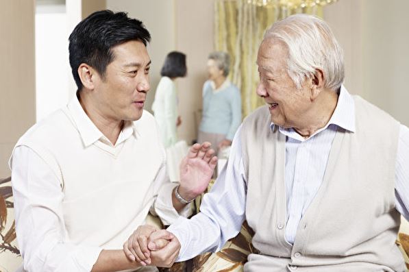 Lương hơn 21 triệu/tháng nhưng khi con trai hỏi, tôi chỉ nói được 7 triệu: Nhờ vậy mà phát hiện ra 1 sự thật đau lòng- Ảnh 1. Lương hơn 21 triệu/tháng nhưng khi con trai hỏi, tôi chỉ nói được 7 triệu: Nhờ vậy mà phát hiện ra 1 sự thật đau lòng- Ảnh 1.