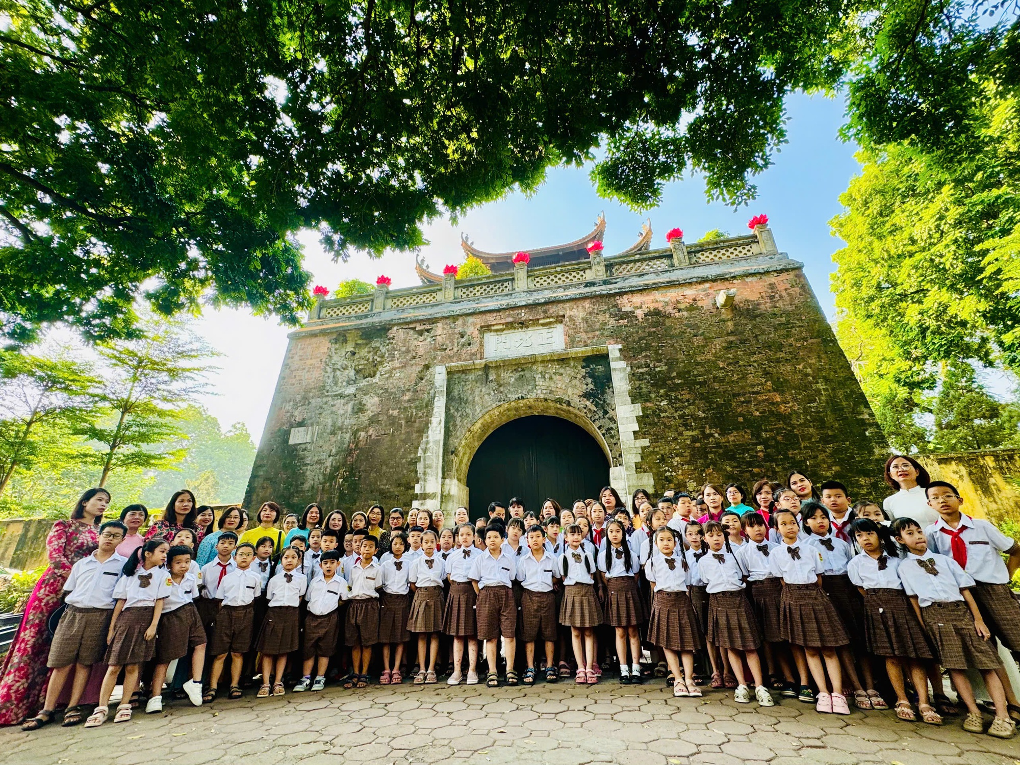 "Check-in" Hà Nội mùa thu: Những góc nhỏ làm say đắm lòng người- Ảnh 14.