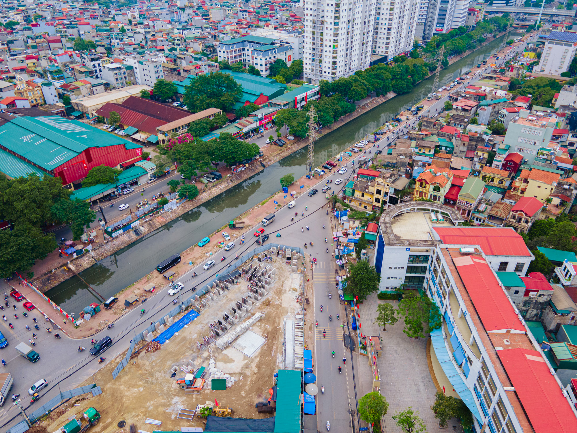 Toàn cảnh con đường huyết mạch sắp được thu hồi 10 ha đất để mở rộng ở Hà Nội- Ảnh 3.