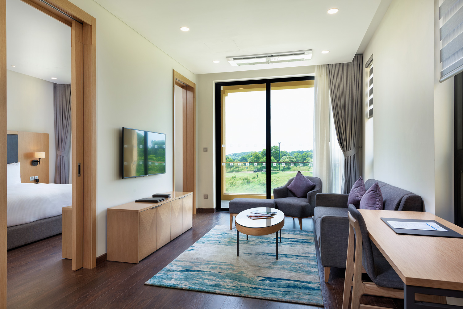 Wyndham Sky Lake Resort & Villas: Kỳ nghỉ cuối tuần thời thượng cho người sành điệu!- Ảnh 1.