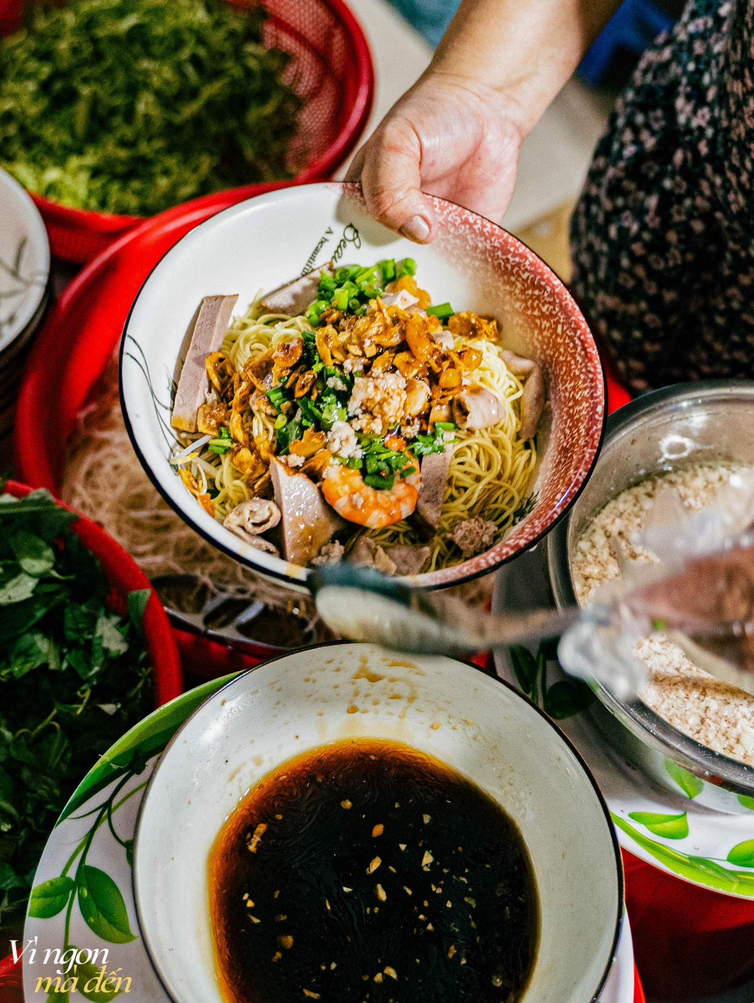 Tiệm ăn nằm trong sâu tít trong con hẻm nhỏ khó tìm nhưng vẫn nổi tiếng nhờ món hủ tiếu ăn cùng topping đặc biệt không nơi nào có- Ảnh 12. Tiệm ăn nằm trong sâu tít trong con hẻm nhỏ khó tìm nhưng vẫn nổi tiếng nhờ món hủ tiếu ăn cùng topping đặc biệt không nơi nào có- Ảnh 12.