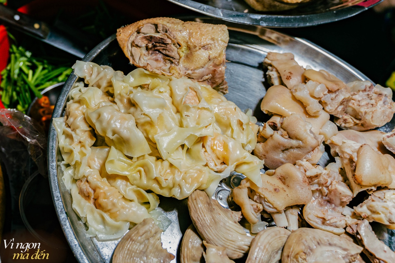 Tiệm ăn nằm trong sâu tít trong con hẻm nhỏ khó tìm nhưng vẫn nổi tiếng nhờ món hủ tiếu ăn cùng topping đặc biệt không nơi nào có- Ảnh 19. Tiệm ăn nằm trong sâu tít trong con hẻm nhỏ khó tìm nhưng vẫn nổi tiếng nhờ món hủ tiếu ăn cùng topping đặc biệt không nơi nào có- Ảnh 19.