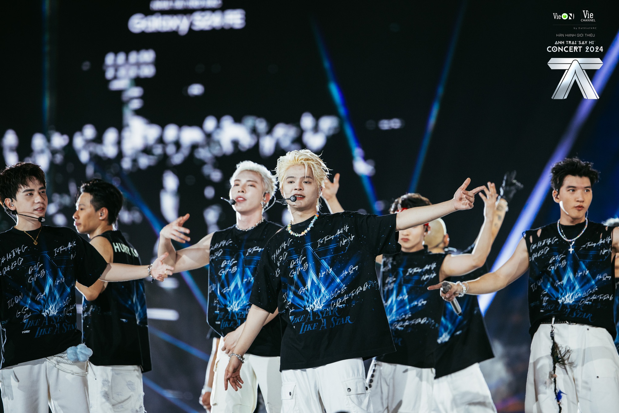 Nhìn lại 2 đêm concert Anh Trai Say Hi: Tín hiệu đáng mừng của Vpop, kỷ nguyên mới cho văn hoá idol quốc nội, nhưng…- Ảnh 3. Nhìn lại 2 đêm concert Anh Trai Say Hi: Tín hiệu đáng mừng của Vpop, kỷ nguyên mới cho văn hoá idol quốc nội, nhưng…- Ảnh 3.