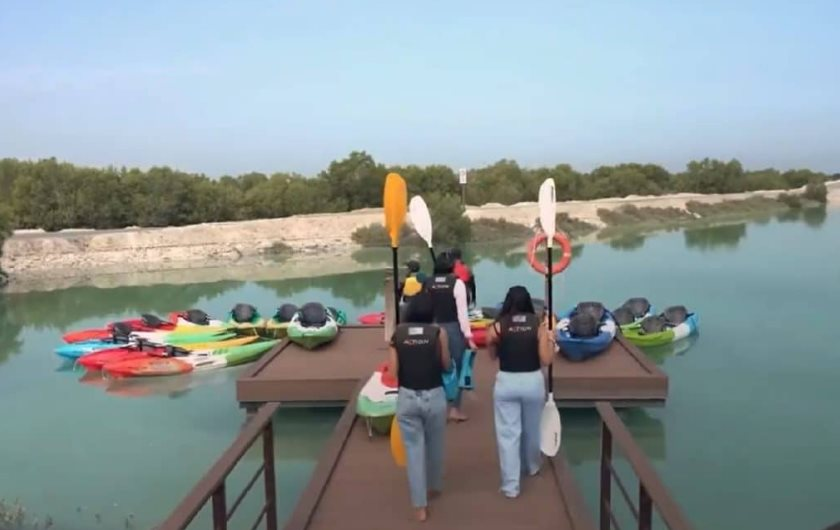 Dubai phát triển nông thôn có 1-0-2 trên thế giới: Chi trăm triệu đô xây thiên đường mọc lên từ cát, đầy đủ từ khu cắm trại sang trọng, rạp chiếu phim, khinh khí cầu, thuyền kayak cho đến vườn safari- Ảnh 3. Dubai phát triển nông thôn có 1-0-2 trên thế giới: Chi trăm triệu đô xây thiên đường mọc lên từ cát, đầy đủ từ khu cắm trại sang trọng, rạp chiếu phim, khinh khí cầu, thuyền kayak cho đến vườn safari- Ảnh 3.