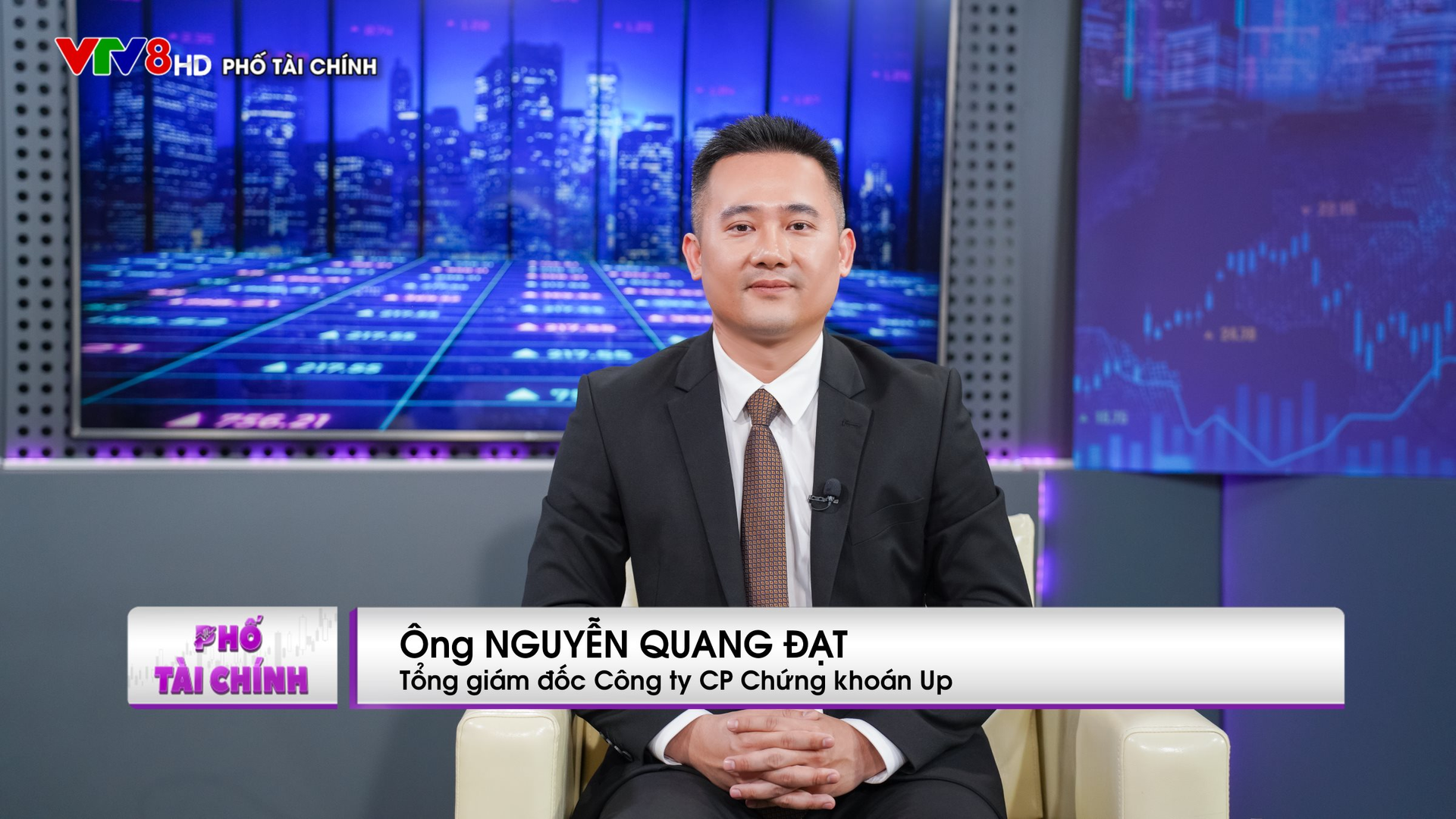 CEO Chứng khoán Up: VN-Index giằng co khiến nhà đầu tư có tâm lý thận trọng và hoài nghi về khả năng bứt phá của thị trường- Ảnh 1.