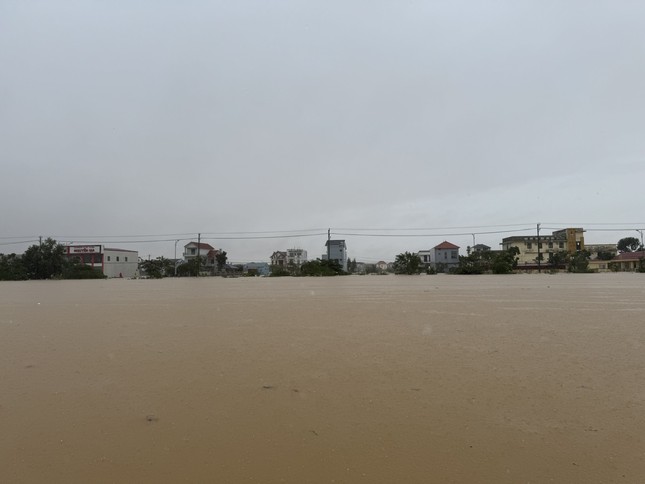 Bão Trà Mi gây mưa lớn hơn bão YAGI- Ảnh 1.