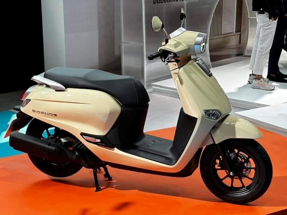 Đối thủ Honda Lead, Vision lộ diện: Xe máy Thái Lan đẹp, cốp 30 lít, giá từ 43 triệu đồng- Ảnh 2.