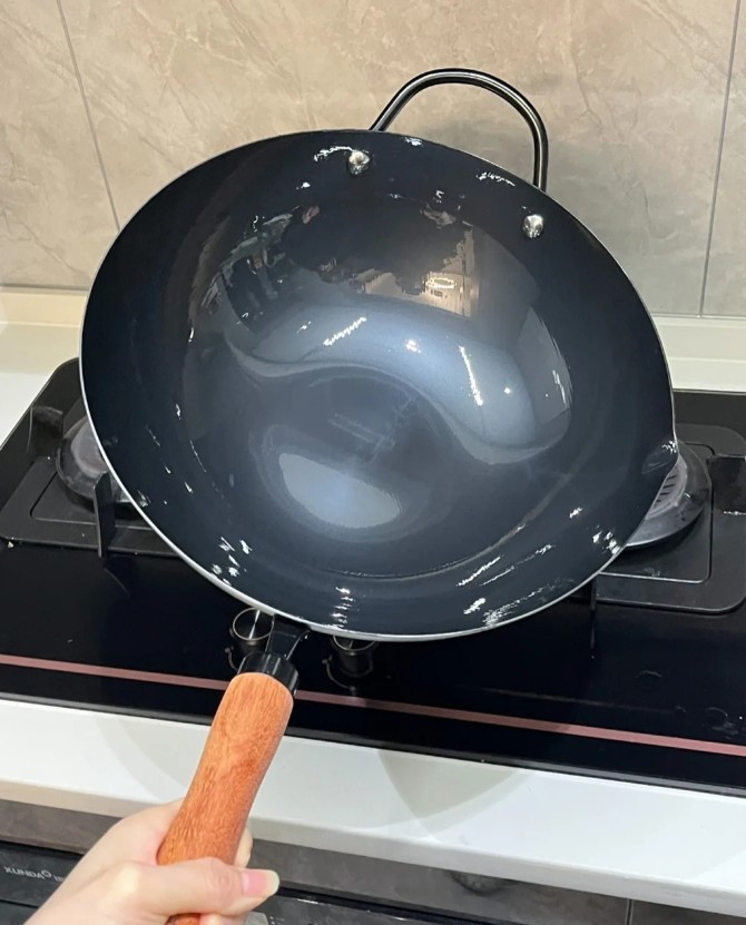 1 loại chảo hay được thay thế cho chảo chống dính có nguy cơ thải ra kim loại nặng, rất nguy hiểm!- Ảnh 3. 1 loại chảo hay được thay thế cho chảo chống dính có nguy cơ thải ra kim loại nặng, rất nguy hiểm!- Ảnh 3.