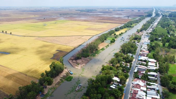Công trình 200 năm từng khiến cố GS Võ Tòng Xuân thốt lên “ĐBSCL khỏi lo thiếu gạo ăn” xác lập kỷ lục mới- Ảnh 2.