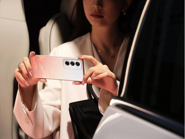 "Hiểu" Gen Z như cách OPPO không ngừng đổi mới với Reno12 Series- Ảnh 3.