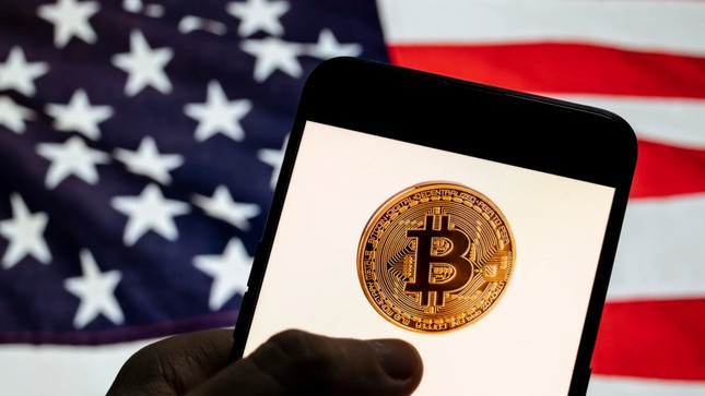 Bitcoin lập đỉnh 80.000 USD khi ông Trump đắc cử Tổng thống Mỹ- Ảnh 1.