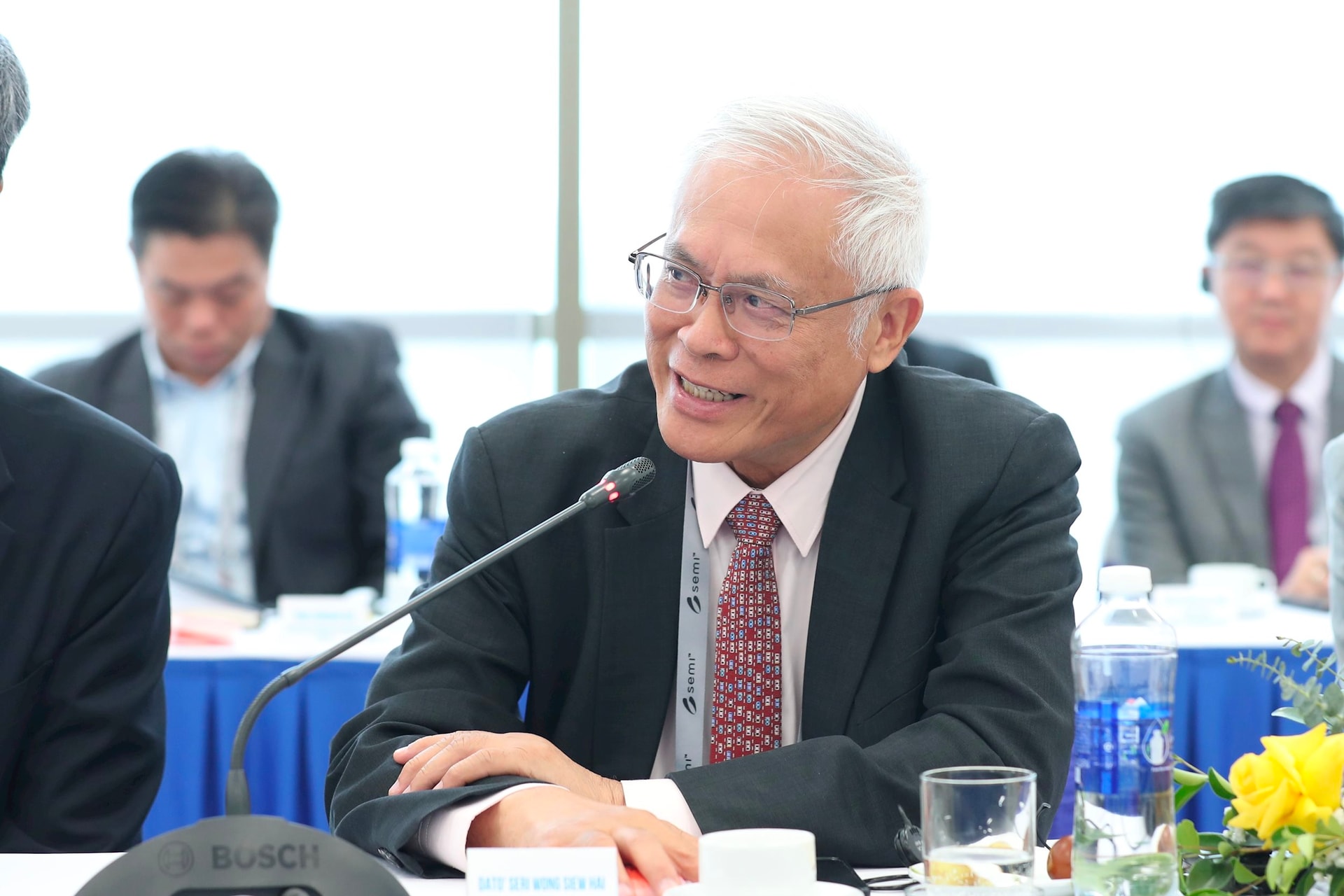 Bộ trưởng Bộ Kế hoạch Đầu tư: Việt Nam đã hội tụ các điều kiện để đón làn sóng đầu tư bán dẫn- Ảnh 8. Bộ trưởng Bộ Kế hoạch Đầu tư: Việt Nam đã hội tụ các điều kiện để đón làn sóng đầu tư bán dẫn- Ảnh 8.