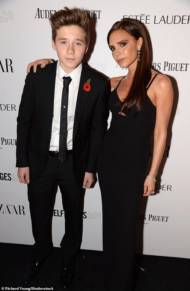 Tiểu thư tài phiệt Harper Beckham sắp kiếm hàng triệu đô la, có thương hiệu riêng ở tuổi 13- Ảnh 2. Tiểu thư tài phiệt Harper Beckham sắp kiếm hàng triệu đô la, có thương hiệu riêng ở tuổi 13- Ảnh 2.