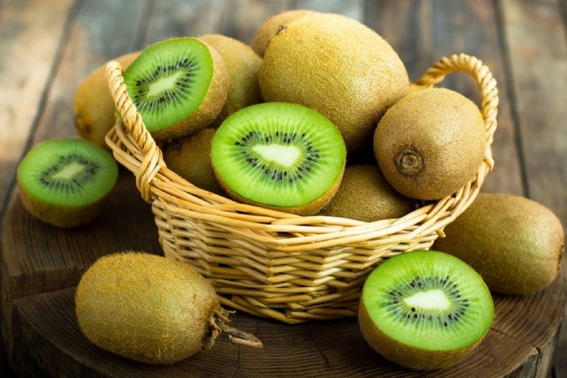Không phải cam chanh, đây mới là 4 loại quả dẫn đầu về lượng vitamin C, bổ tim mạch, dưỡng sáng da: Việt Nam có bán nhiều- Ảnh 3.