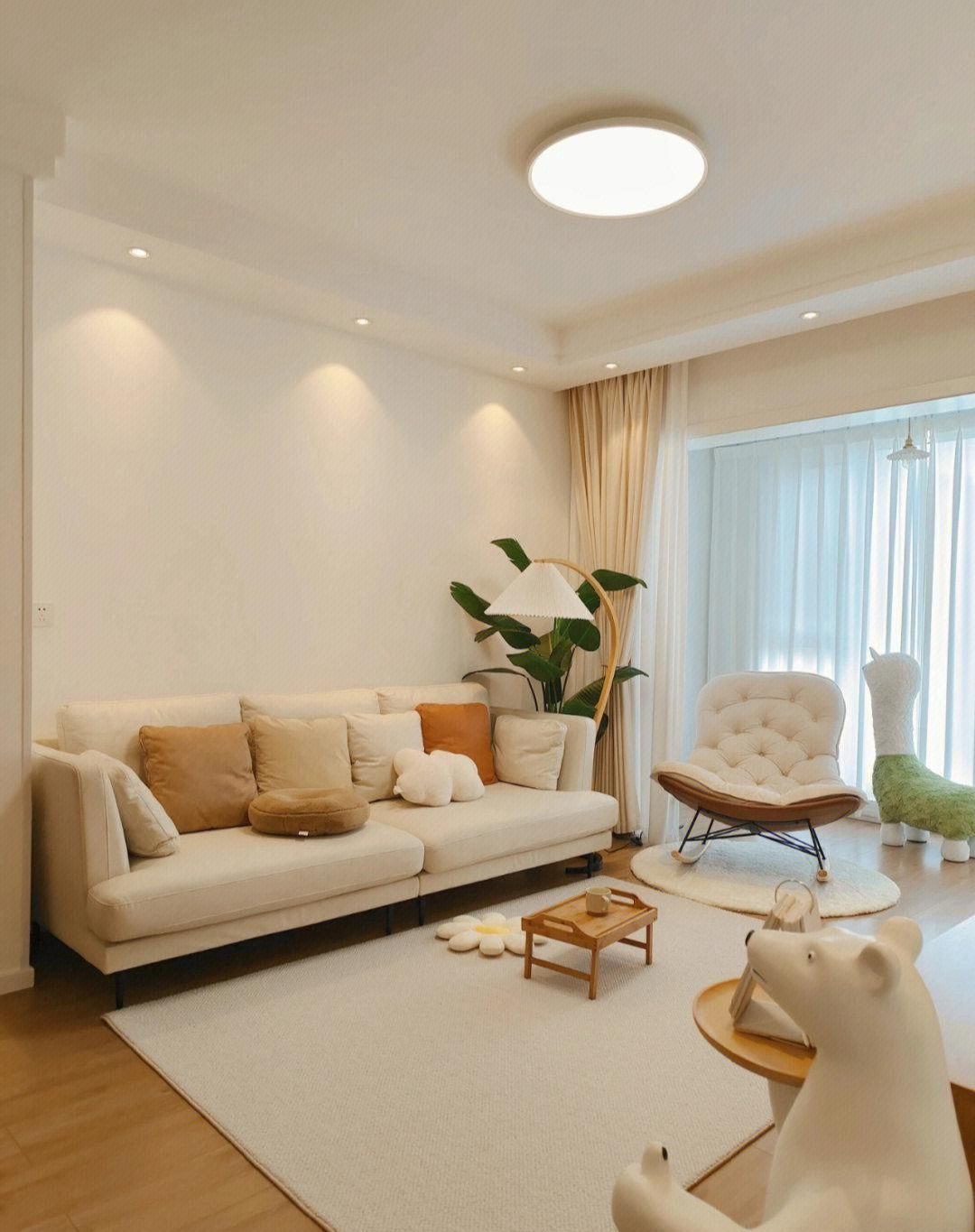 Người phụ nữ trung niên bất ngờ nổi tiếng sau khi khoe ngôi nhà 60m2: Người phụ nữ trung niên bất ngờ nổi tiếng sau khi khoe ngôi nhà 60m2: