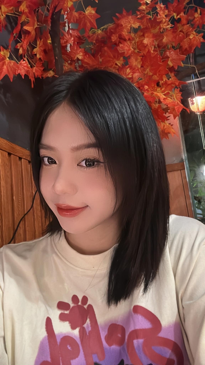 Visual trước khi "dao kéo" của Hoa hậu Thanh Thủy: Nhan sắc thật bị "bóc trần" qua loạt ảnh này- Ảnh 7. Visual trước khi "dao kéo" của Hoa hậu Thanh Thủy: Nhan sắc thật bị "bóc trần" qua loạt ảnh này- Ảnh 7.