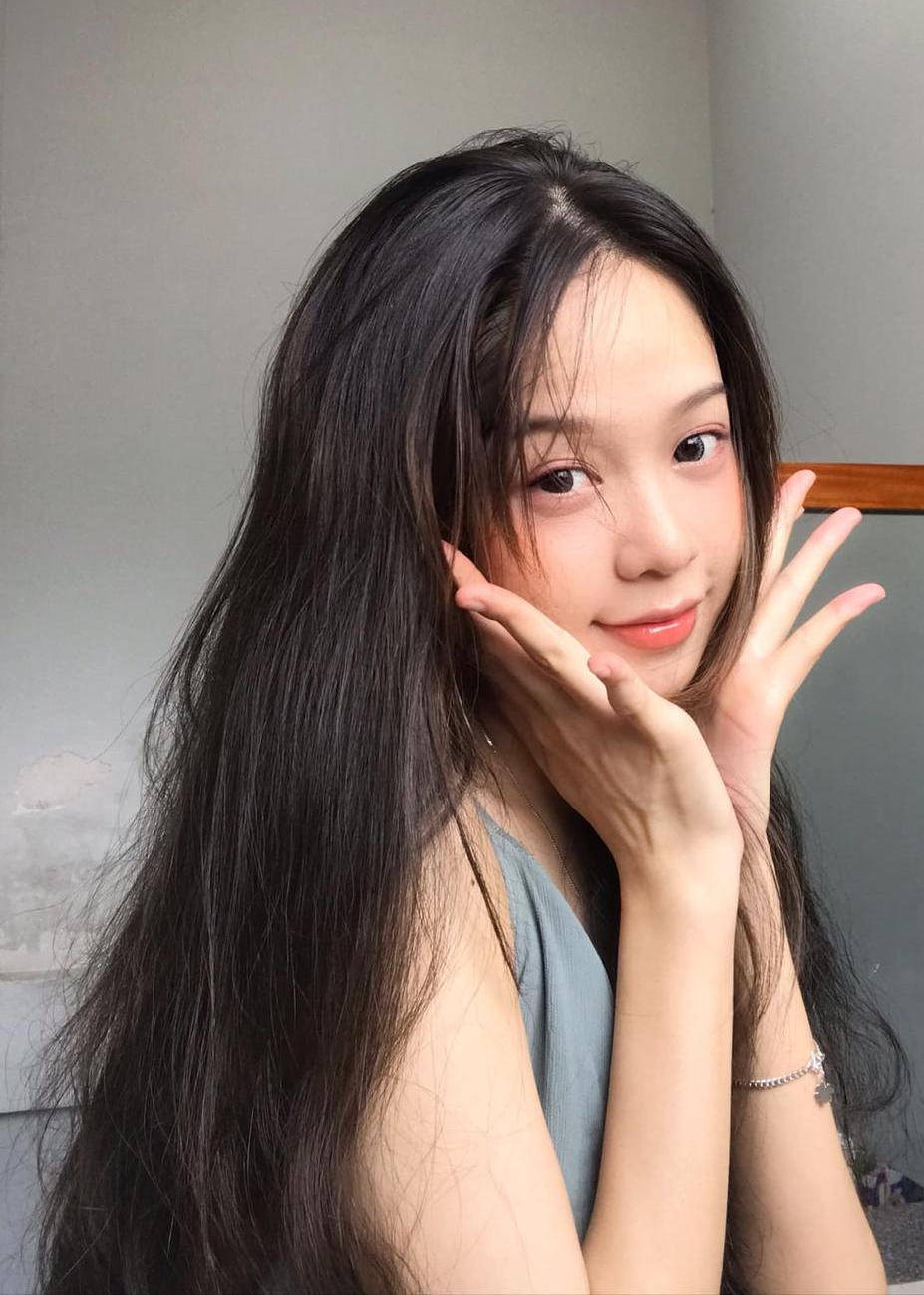 Visual trước khi "dao kéo" của Hoa hậu Thanh Thủy: Nhan sắc thật bị "bóc trần" qua loạt ảnh này- Ảnh 4. Visual trước khi "dao kéo" của Hoa hậu Thanh Thủy: Nhan sắc thật bị "bóc trần" qua loạt ảnh này- Ảnh 4.