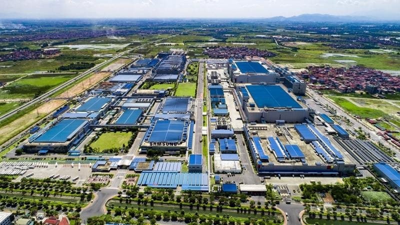Vì sao dòng vốn FDI vào Việt Nam chậm lại trong năm 2024 và nhóm ngành nào hưởng lợi khi ông Donald Trump làm Tổng thống?- Ảnh 1. Vì sao dòng vốn FDI vào Việt Nam chậm lại trong năm 2024 và nhóm ngành nào hưởng lợi khi ông Donald Trump làm Tổng thống?- Ảnh 1.