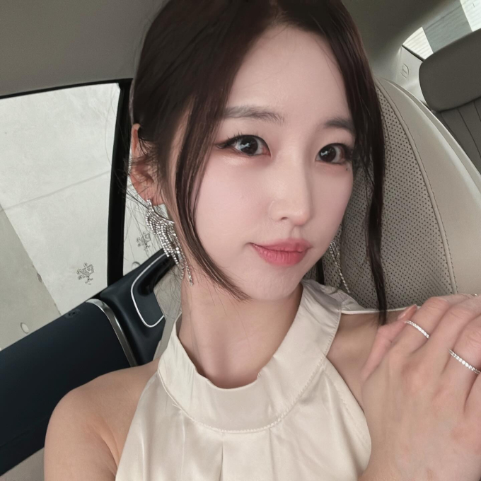 Thông tin mới vụ nữ người mẫu đình đám đang bị điều tra vì dương tính với ma túy đá- Ảnh 3. Thông tin mới vụ nữ người mẫu đình đám đang bị điều tra vì dương tính với ma túy đá- Ảnh 3.