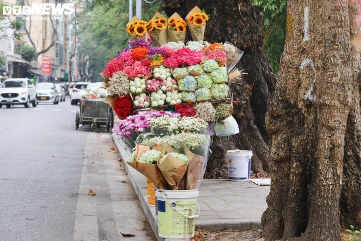 'Đặc sản' Hà Nội tăng giá gấp đôi, khách vẫn chịu chơi lùng mua- Ảnh 11.