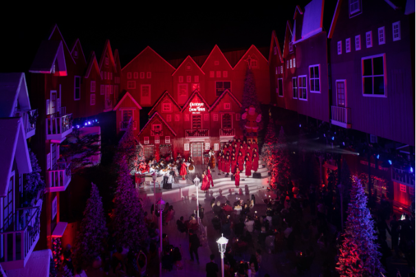 Lễ thắp sáng ngôi làng Giáng sinh mở màn mùa lễ hội tại GEM Center- Ảnh 4.